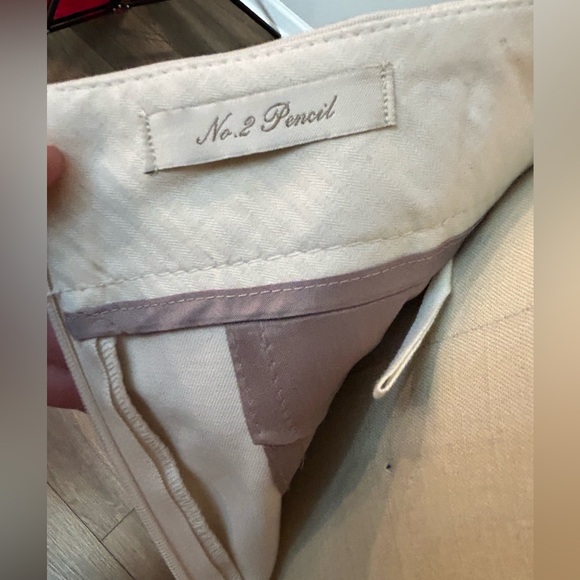 J. Crew no. 2 pencil skirt off white like new. Size 6. - Picture 2 of 4